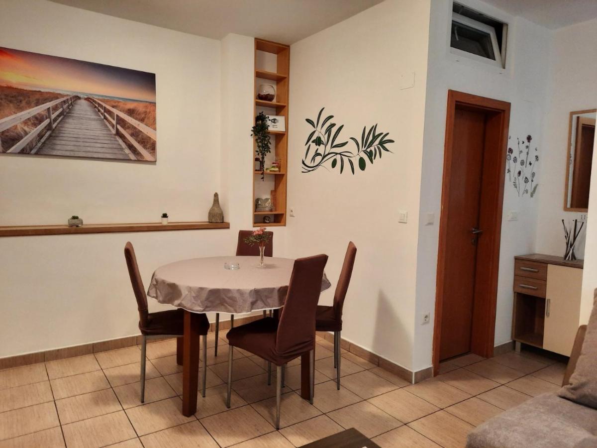 Ferienwohnung App Vito Selce Exterior foto